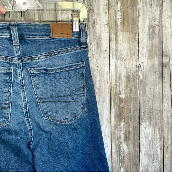 American Eagle Super High Rise Flare Jeans | Size 2 | Classic Blue Stretch Denim - Picture 6 of 9